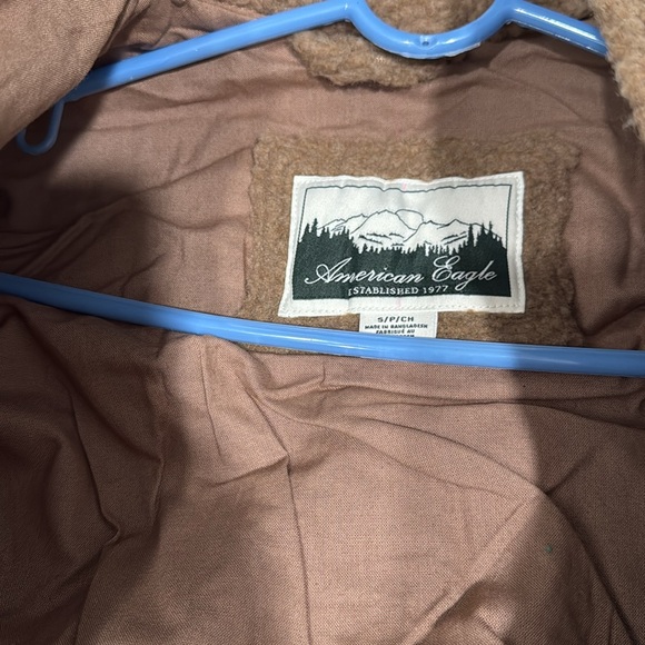AE Winter Coat - Picture 3 of 4